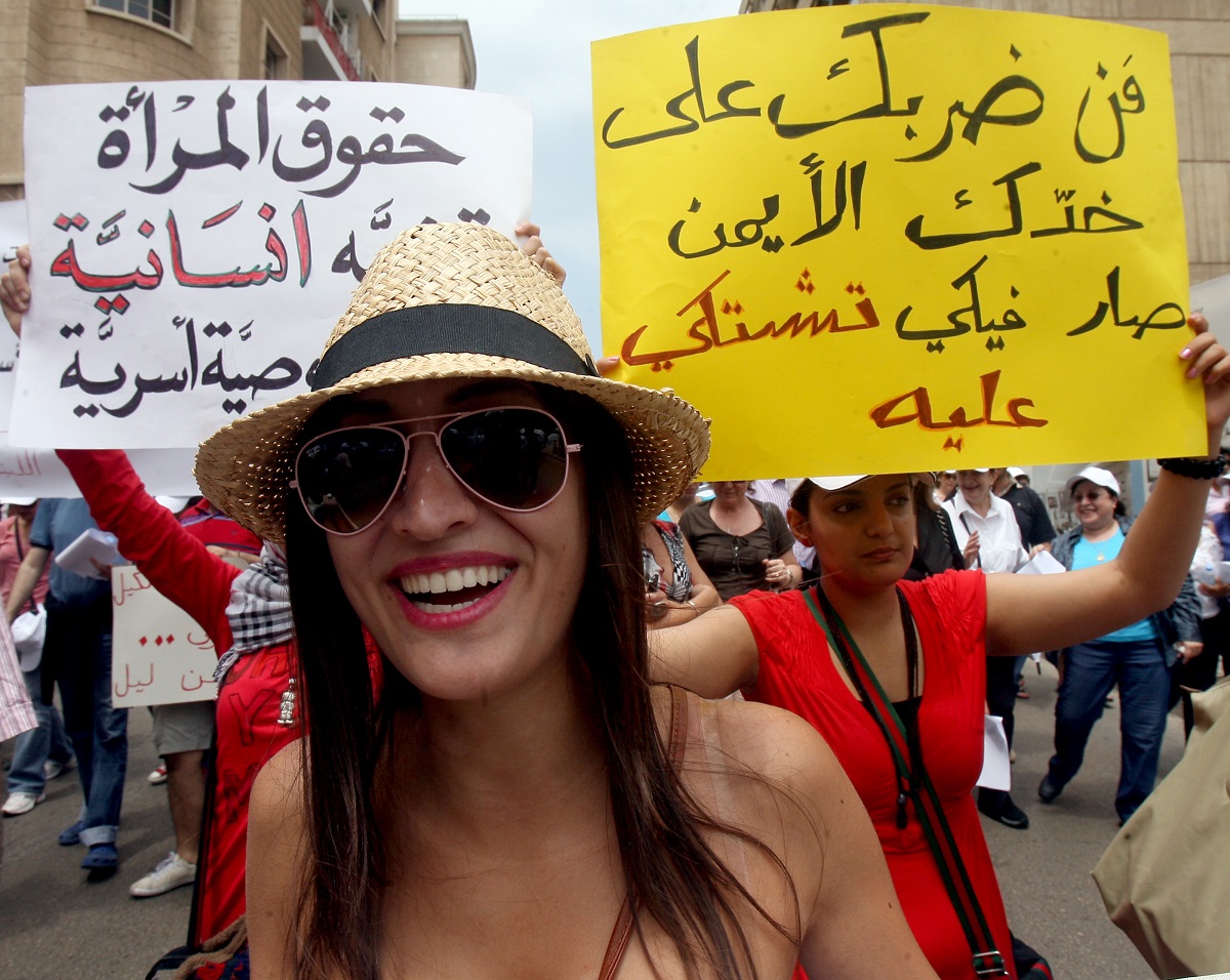 نحمل السلطة السياسية والطبقة السياسية مسؤولية تردي الاوضاع في لبنان واستحضار عوامل الصراع الاهلي والفتنة التي تطل برأسها وتنذر اللبنانيين